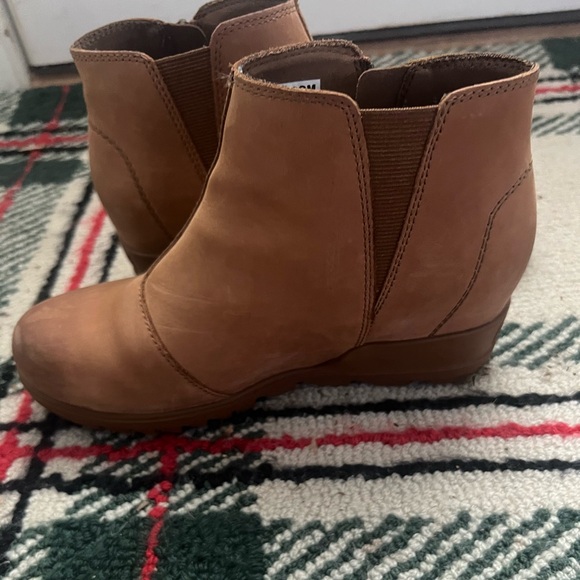 Sorel Womens Boots - Picture 4 of 7